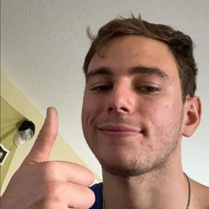 Meet your Posher, Aidan